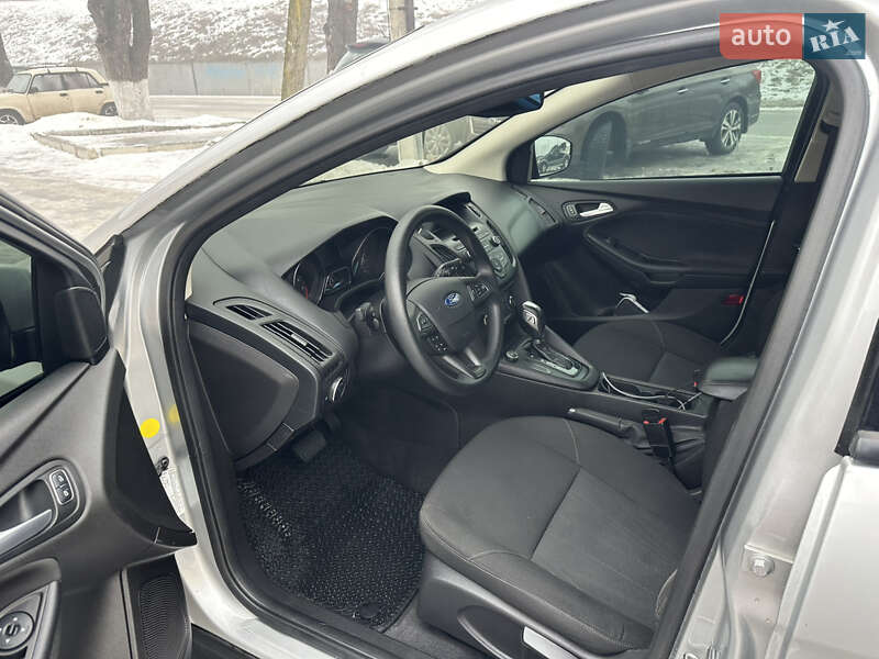 Хетчбек Ford Focus 2015 в Полтаві фото 18 Хетчбек Ford Focus 2015 в Полтаві
