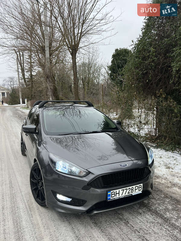 Седан Ford Focus 2016 в Одессе