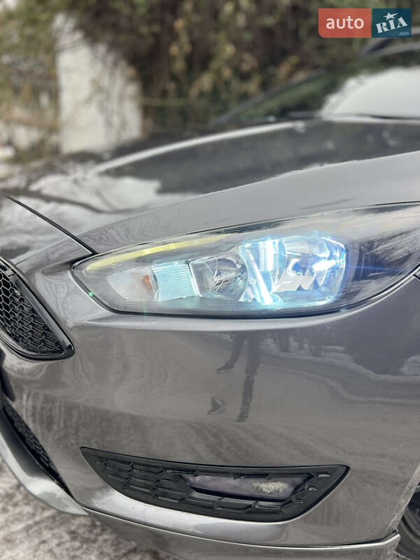 Седан Ford Focus 2016 в Одессе