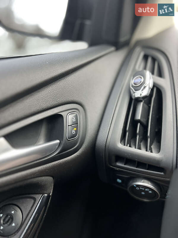 Седан Ford Focus 2016 в Одессе