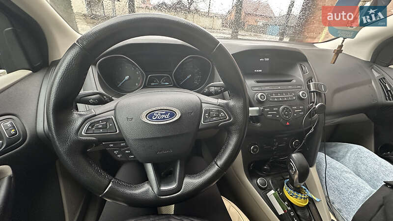 Седан Ford Focus 2017 в Александрие