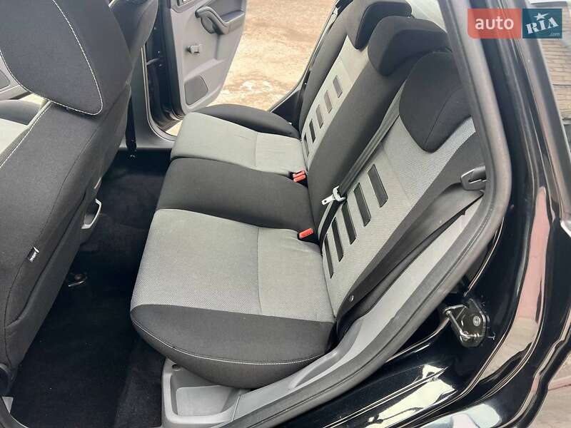 Універсал Ford Focus 2010 в Дніпрі фото 19 Універсал Ford Focus 2010 в Дніпрі