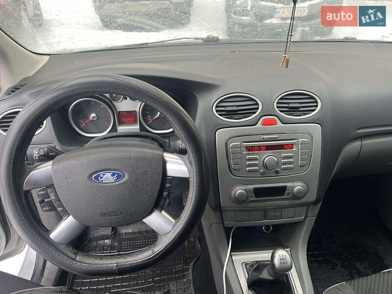 Універсал Ford Focus 2008 в Києві фото 12 Універсал Ford Focus 2008 в Києві