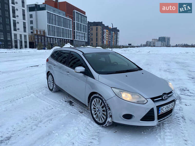 Универсал Ford Focus 2011 в Ровно