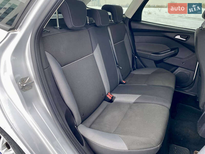 Универсал Ford Focus 2011 в Ровно