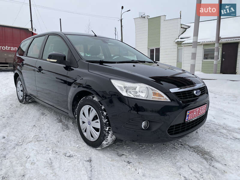 Универсал Ford Focus 2010 в Ровно