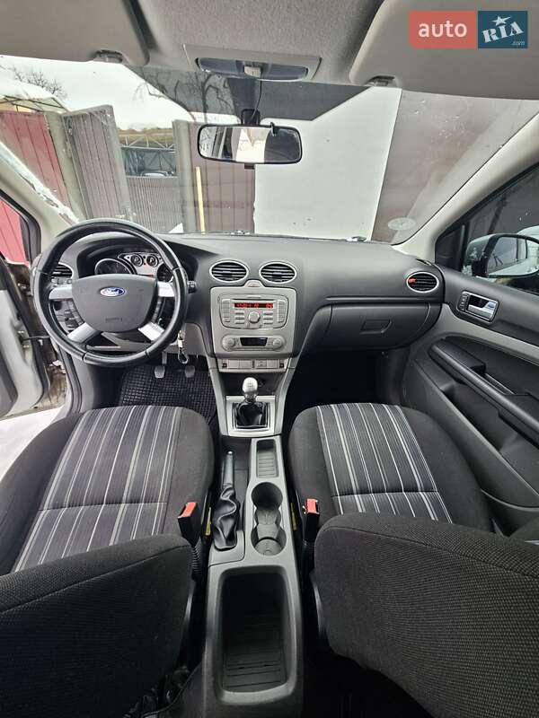 Хэтчбек Ford Focus 2008 в Житомире