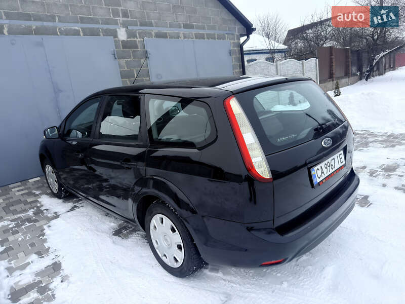 Универсал Ford Focus 2008 в Чернобае