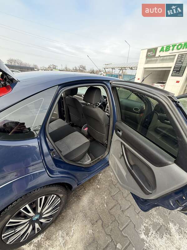 Хетчбек Ford Focus 2010 в Одесі фото 15 Хетчбек Ford Focus 2010 в Одесі