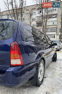 Универсал Ford Focus 1999 в Новояворовске