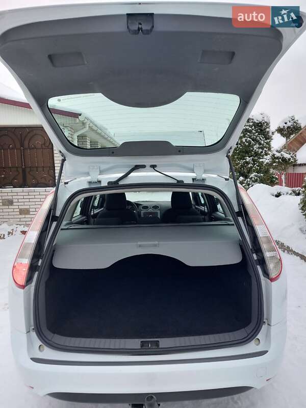 Універсал Ford Focus 2010 в Умані