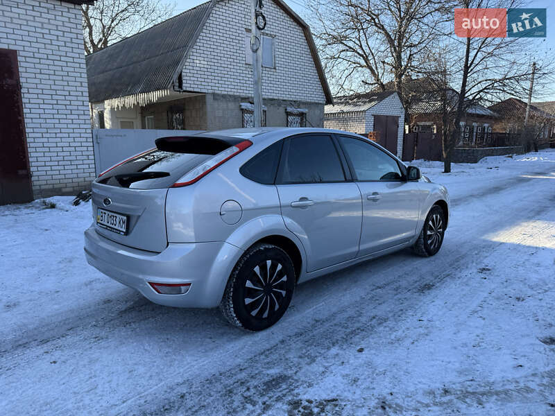 Хэтчбек Ford Focus 2008 в Кременчуге