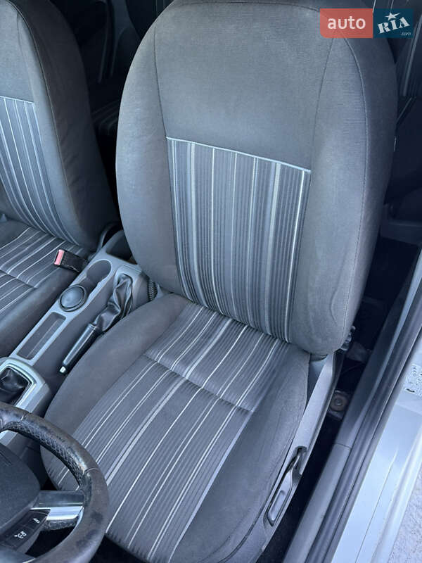 Хэтчбек Ford Focus 2008 в Кременчуге