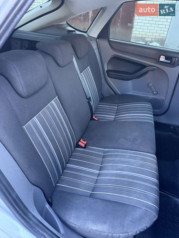 Хэтчбек Ford Focus 2008 в Кременчуге