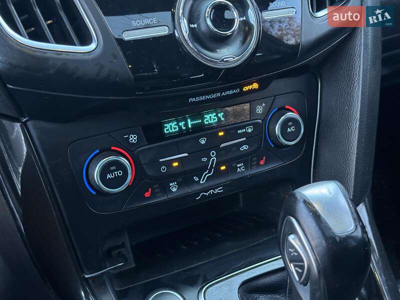 Хэтчбек Ford Focus 2017 в Киеве