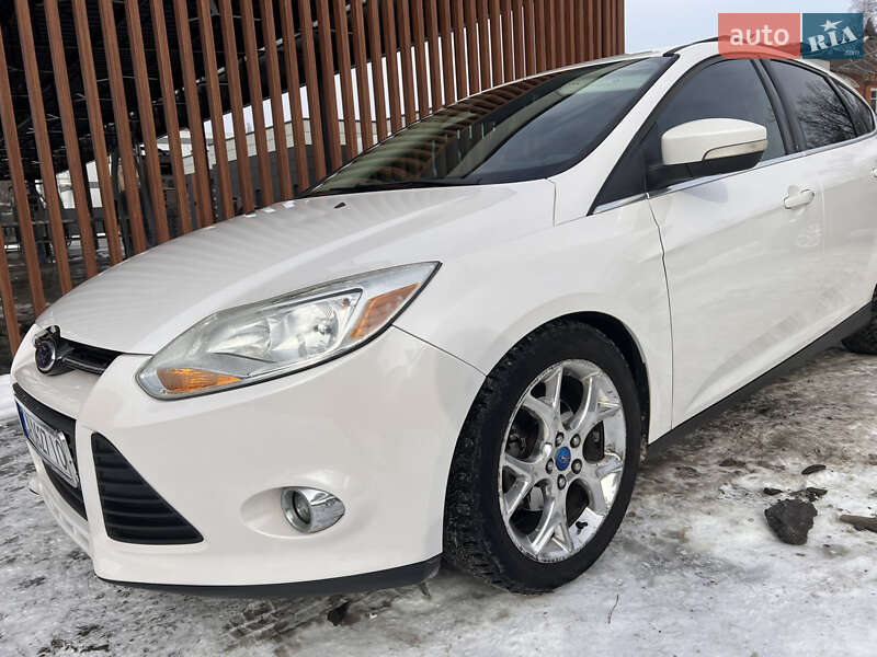 Хетчбек Ford Focus 2012 в Черкасах