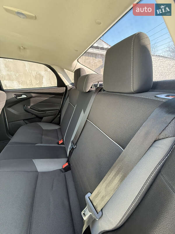 Седан Ford Focus 2012 в Миколаєві фото 7 Седан Ford Focus 2012 в Миколаєві