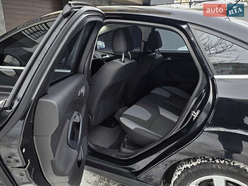 Седан Ford Focus 2011 в Тернополе