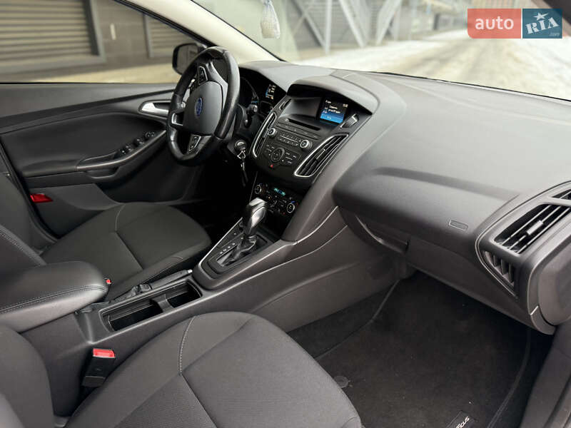Универсал Ford Focus 2017 в Киеве фото 17 Универсал Ford Focus 2017 в Киеве
