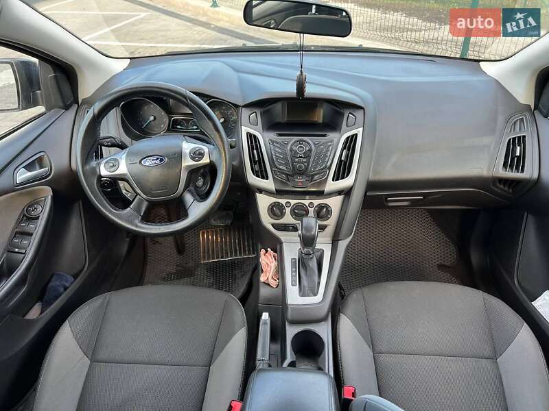 Седан Ford Focus 2014 в Дніпрі