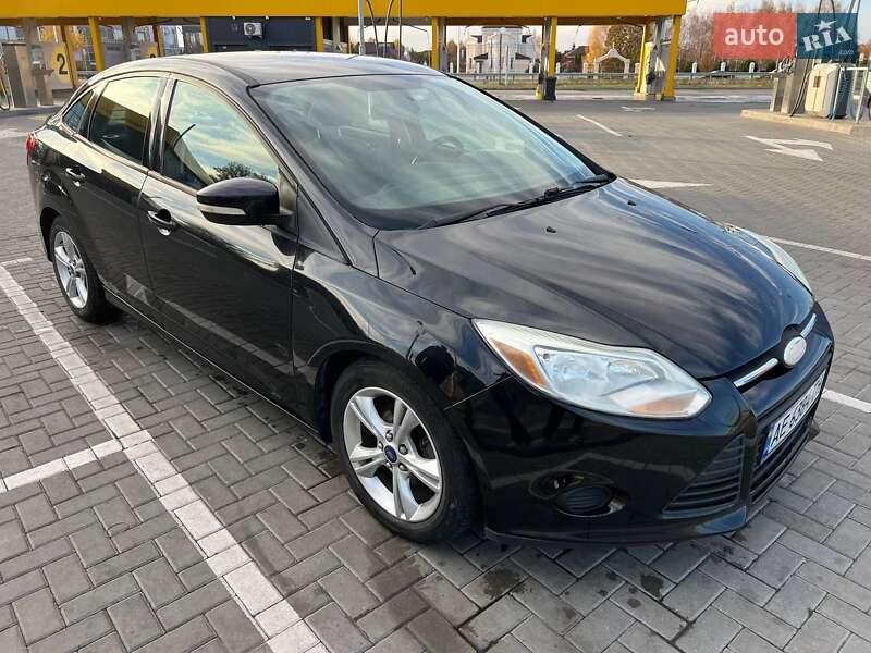Седан Ford Focus 2014 в Дніпрі