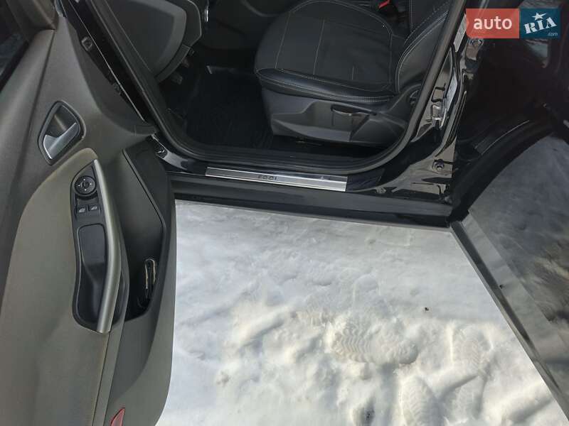 Универсал Ford Focus 2012 в Мурованых Куриловцах