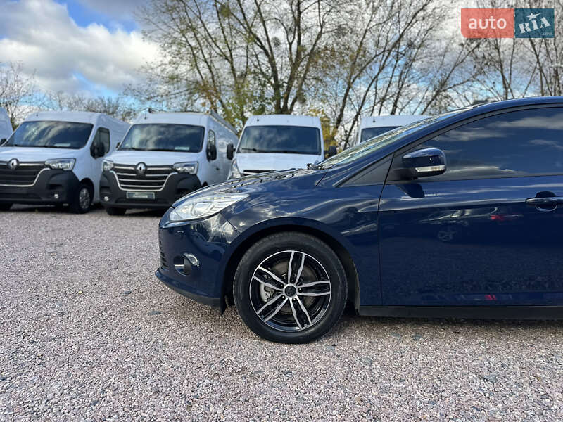 Универсал Ford Focus 2014 в Ровно фото 6 Универсал Ford Focus 2014 в Ровно