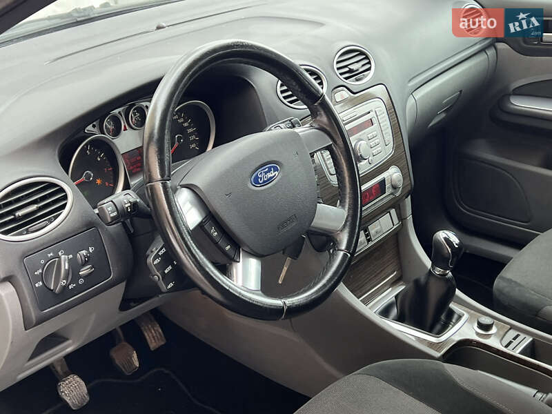 Універсал Ford Focus 2010 в Тернополі фото 18 Універсал Ford Focus 2010 в Тернополі