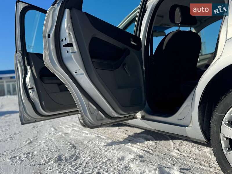 Хэтчбек Ford Focus 2011 в Черкассах фото 8 Хэтчбек Ford Focus 2011 в Черкассах