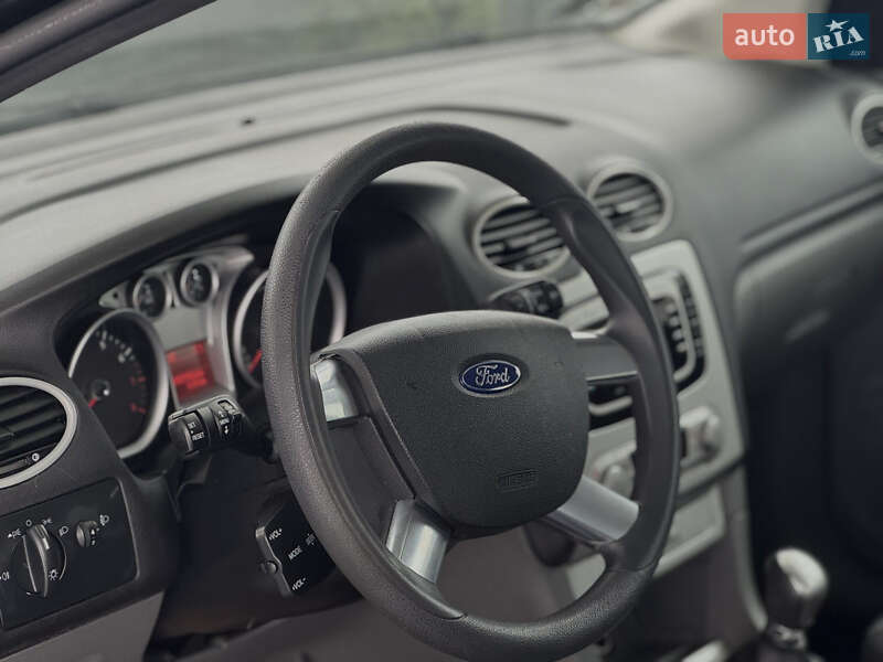 Хэтчбек Ford Focus 2008 в Вознесенске фото 13 Хэтчбек Ford Focus 2008 в Вознесенске