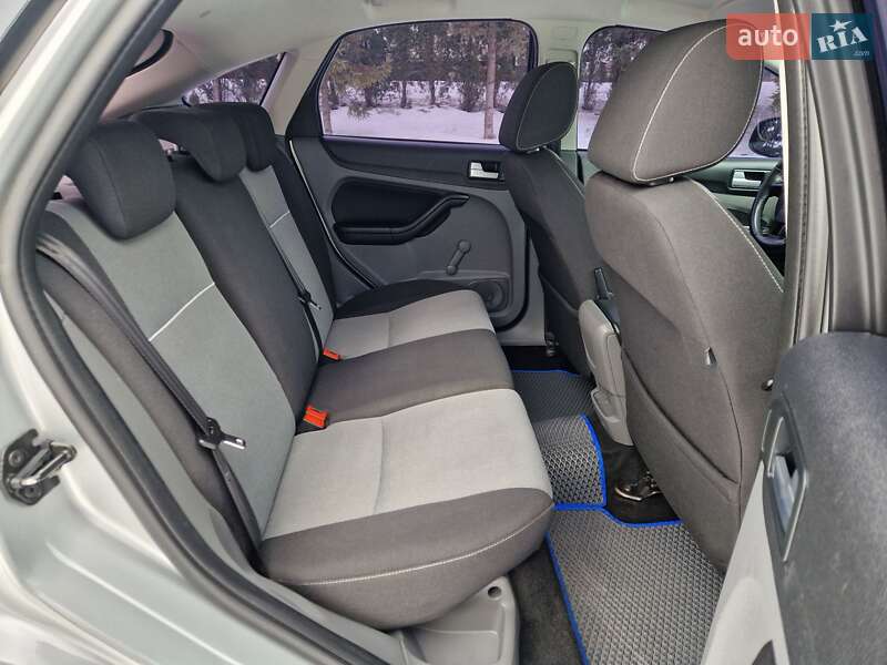 Хэтчбек Ford Focus 2010 в Тернополе фото 35 Хэтчбек Ford Focus 2010 в Тернополе
