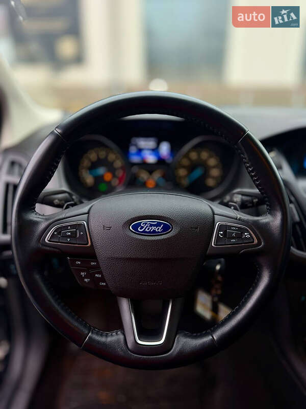 Седан Ford Focus 2015 в Днепре фото 34 Седан Ford Focus 2015 в Днепре