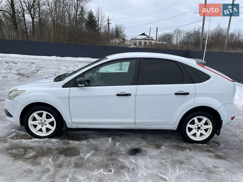 Хетчбек Ford Focus 2008 в Бару фото 17 Хетчбек Ford Focus 2008 в Бару