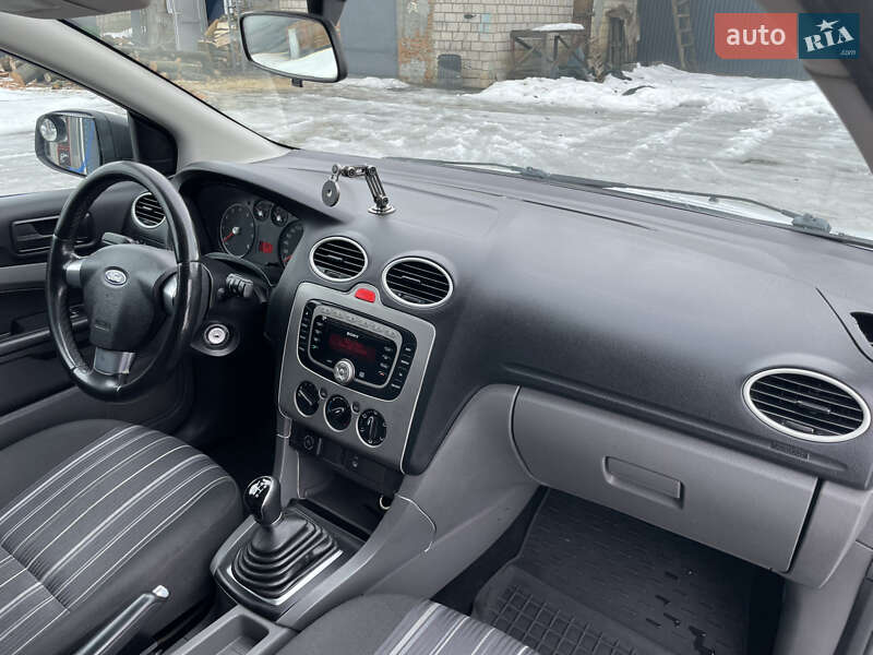 Хетчбек Ford Focus 2008 в Бару фото 25 Хетчбек Ford Focus 2008 в Бару