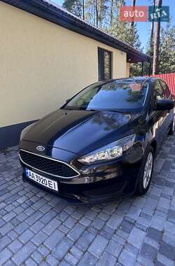Седан Ford Focus 2015 в Киеве