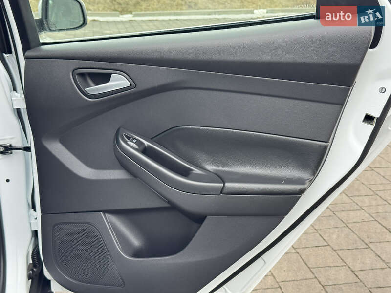 Универсал Ford Focus 2013 в Стрые фото 75 Универсал Ford Focus 2013 в Стрые