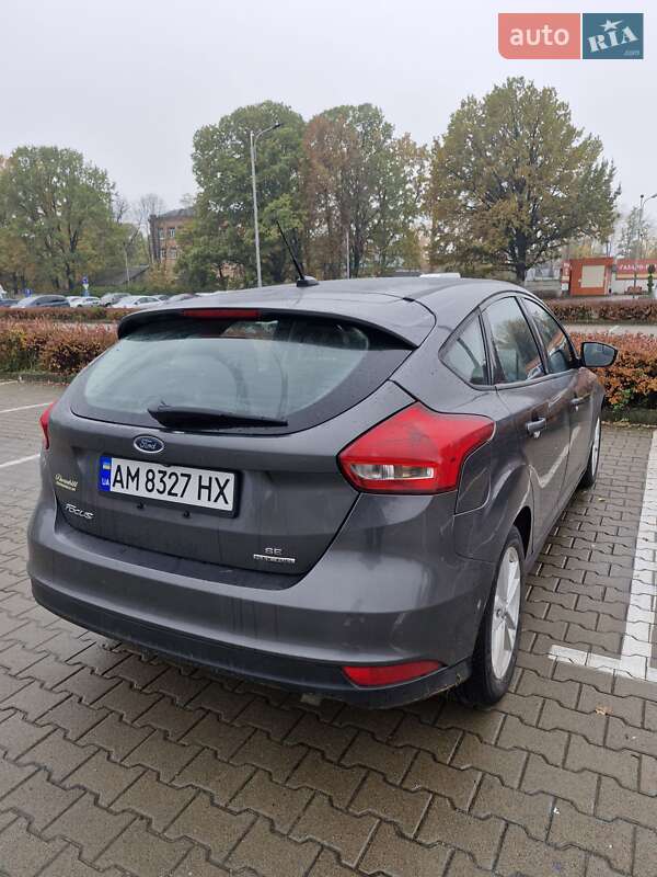 Хэтчбек Ford Focus 2016 в Житомире