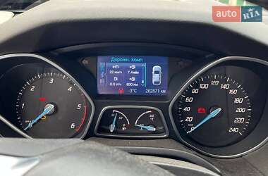 Универсал Ford Focus 2011 в Александровке