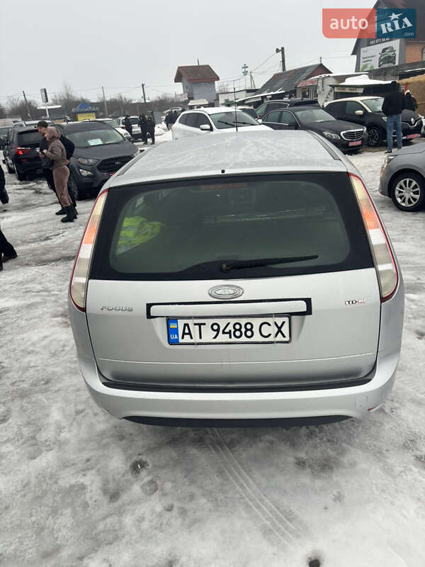 Универсал Ford Focus 2010 в Ивано-Франковске