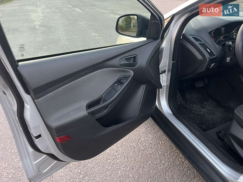 Седан Ford Focus 2012 в Запоріжжі