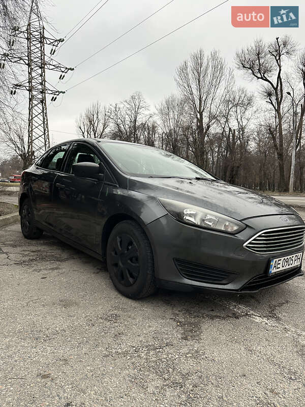 Седан Ford Focus 2017 в Днепре