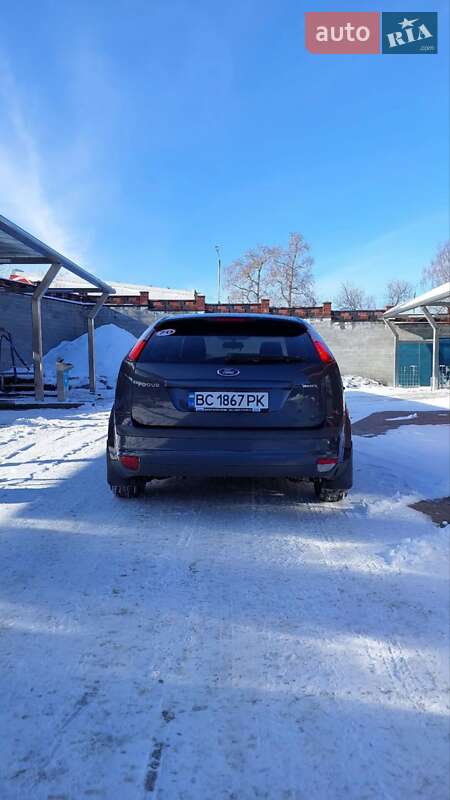 Хэтчбек Ford Focus 2006 в Ровно фото 5 Хэтчбек Ford Focus 2006 в Ровно