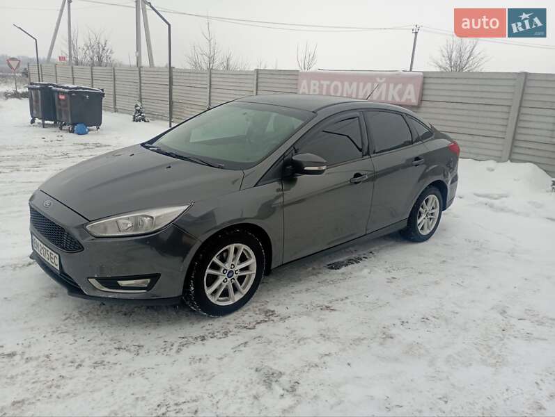 Седан Ford Focus 2016 в Киеве фото Седан Ford Focus 2016 в Киеве