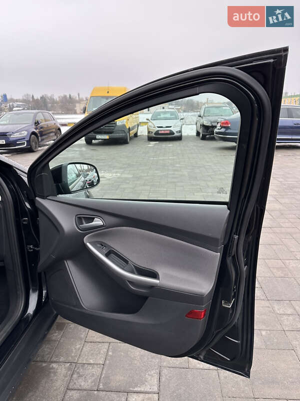 Хетчбек Ford Focus 2011 в Рівному фото 20 Хетчбек Ford Focus 2011 в Рівному