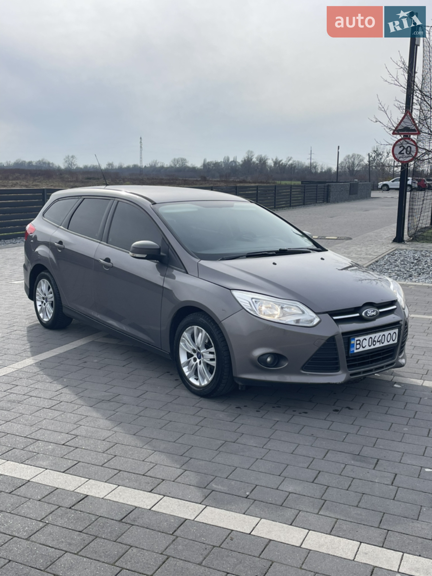2012 Ford Focus - мініатюра 3