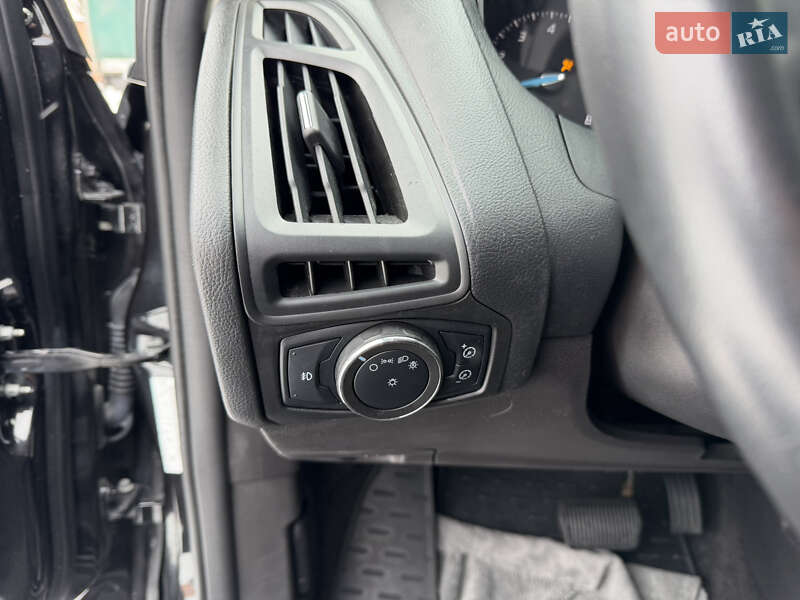 Седан Ford Focus 2011 в Виннице фото 42 Седан Ford Focus 2011 в Виннице