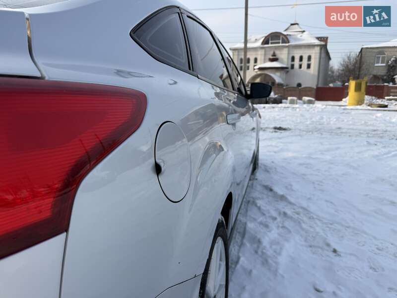 Седан Ford Focus 2016 в Харкові