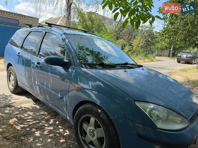 Универсал Ford Focus 2003 в Николаеве фото 2 Универсал Ford Focus 2003 в Николаеве