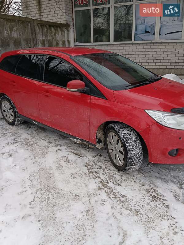 Универсал Ford Focus 2011 в Чернигове фото Универсал Ford Focus 2011 в Чернигове