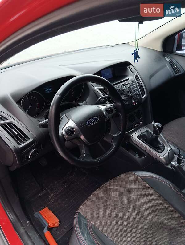 2011 Ford Focus, VIN WF0LXXGCBLBU72062:plate — фото 1 (autoria)
